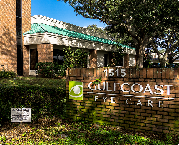 Image of the inside of a beautiful location. a large wall of glasses on the left and a comfortable waiting area to the right. Gulfcoast Eye Care, The Leading Vision Correction Practice for the Tampa Bay and St. Petersburg Areas